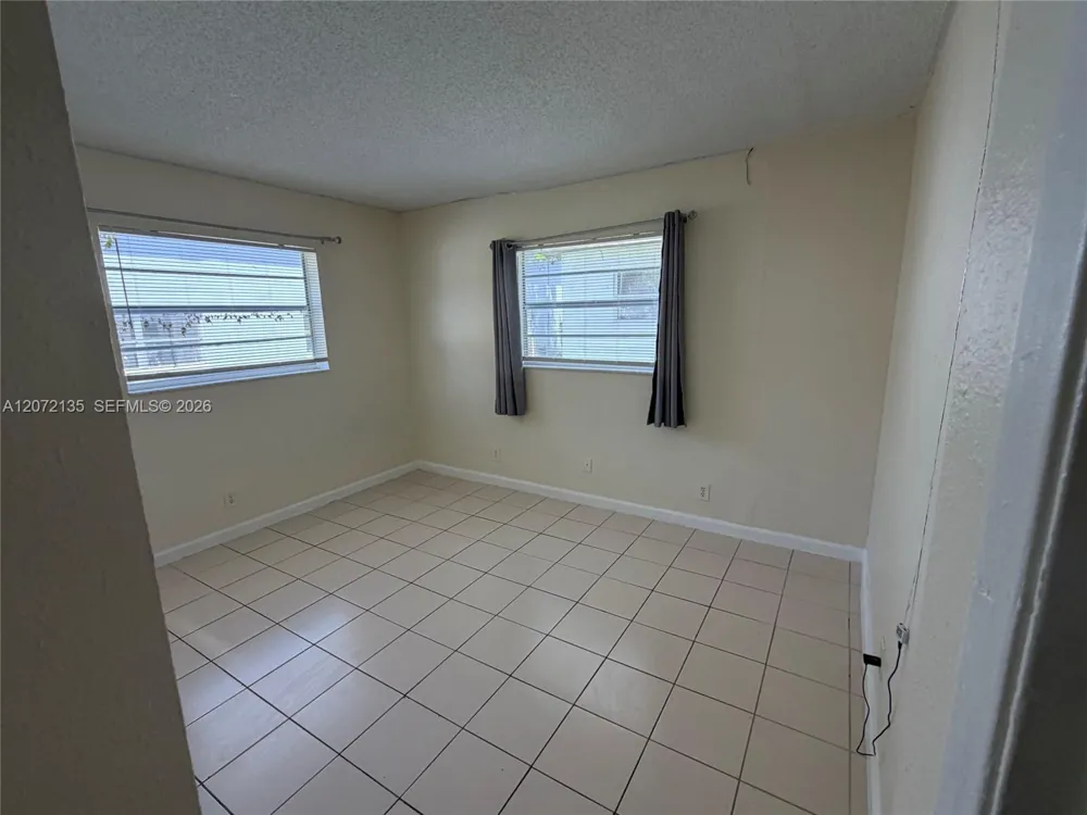 241 SE 9th Ave #109 Pompano Beach, FL 33060