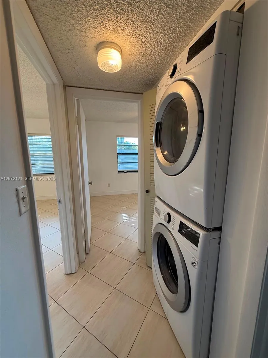 18200 Mediterranean Blvd #2201 Hialeah, FL 33015
