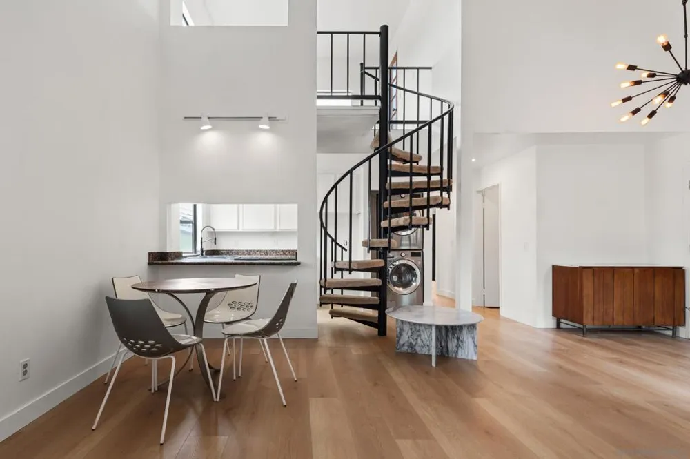 4630 FELTON STREET #14 San Diego, CA 92116