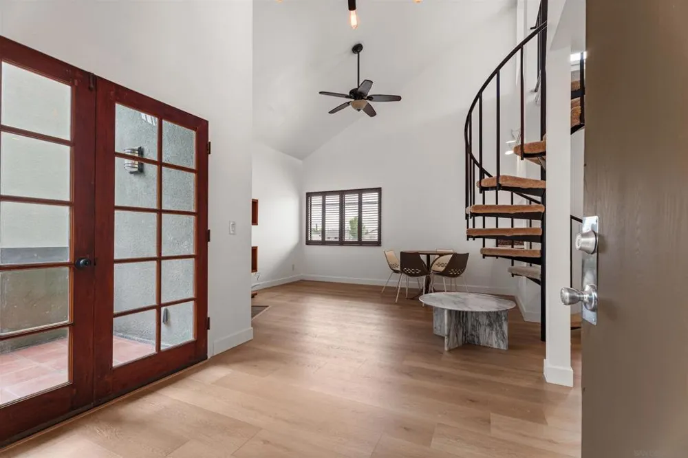4630 FELTON STREET #14 San Diego, CA 92116