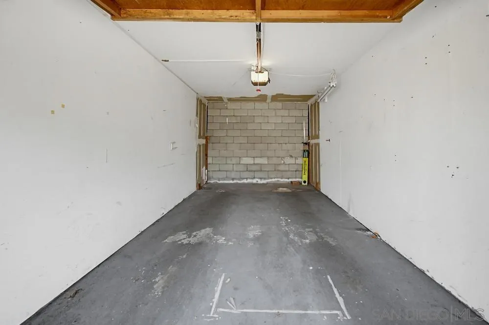 215 Camlau #B Chula Vista, CA 91911