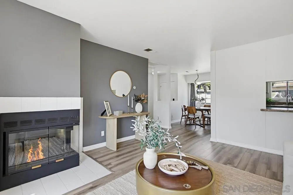 215 Camlau #B Chula Vista, CA 91911