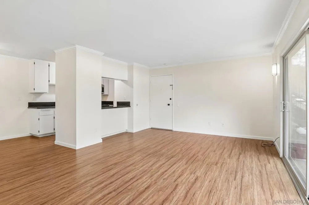 5700 Baltimore #221 La Mesa, CA 91942