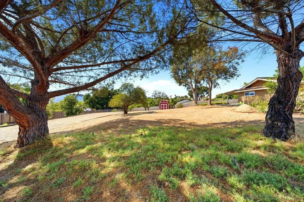 3195 Purer Rd Escondido, CA 92029
