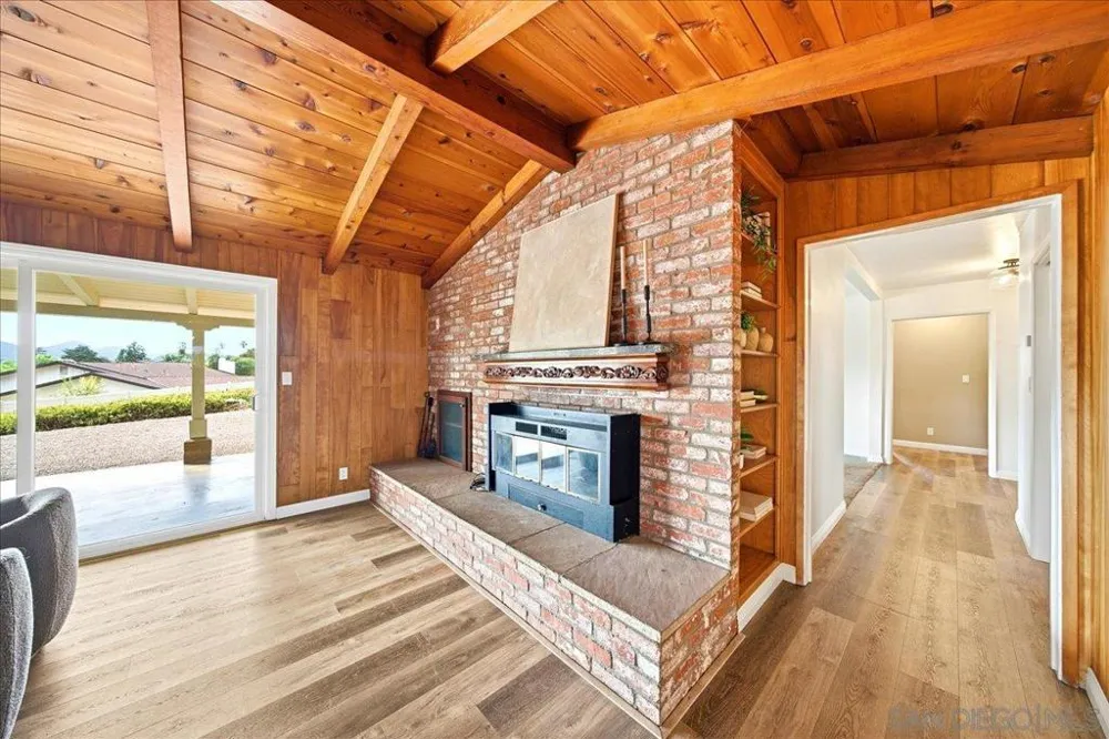 3195 Purer Rd Escondido, CA 92029