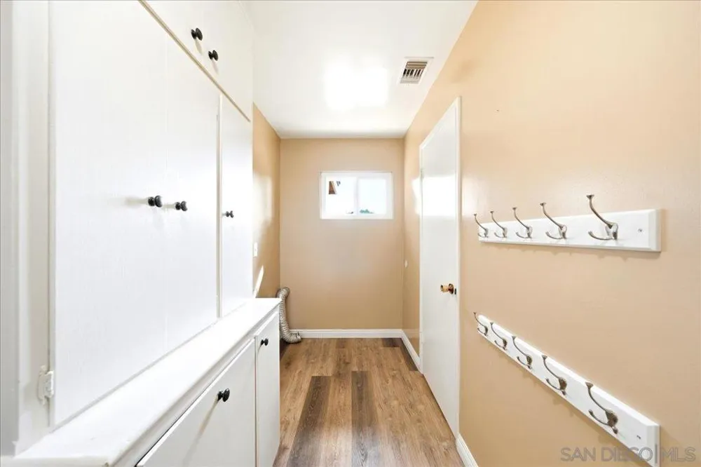 3195 Purer Rd Escondido, CA 92029