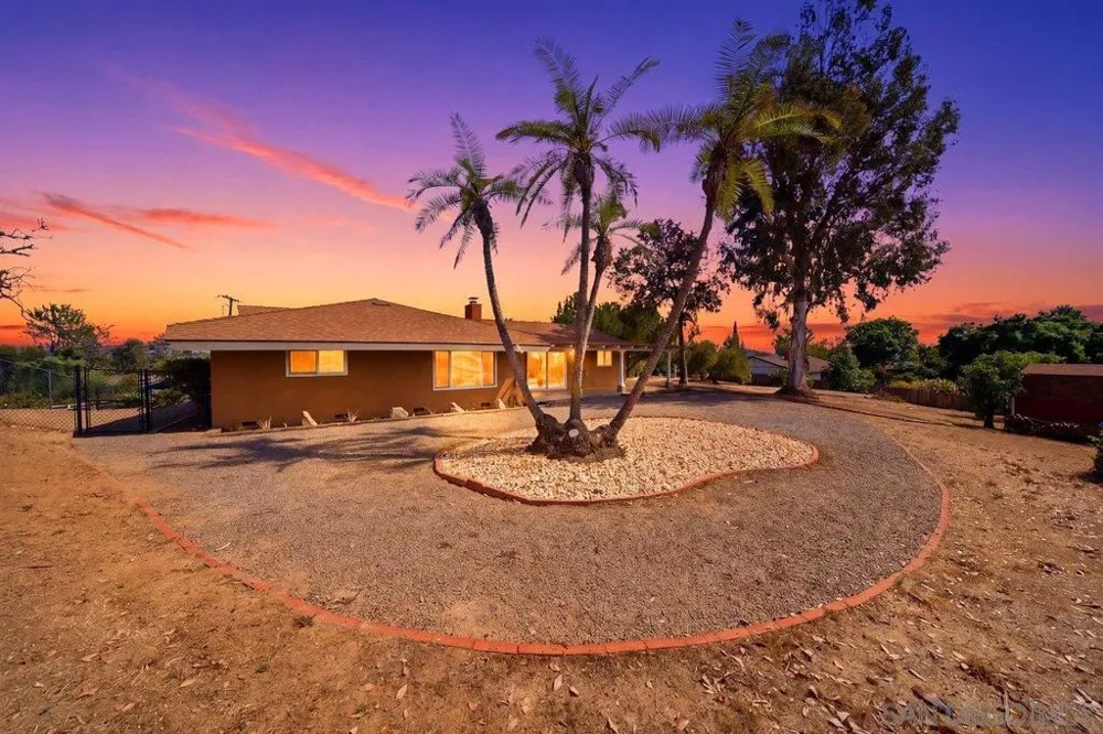 3195 Purer Rd Escondido, CA 92029