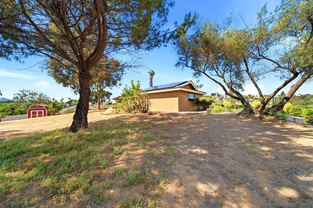 3195 Purer Rd Escondido, CA 92029