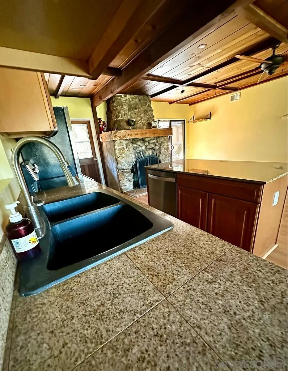 7627 Pine Blvd Pine Valley, CA 91962
