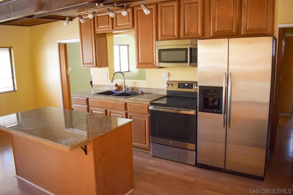 7627 Pine Blvd Pine Valley, CA 91962