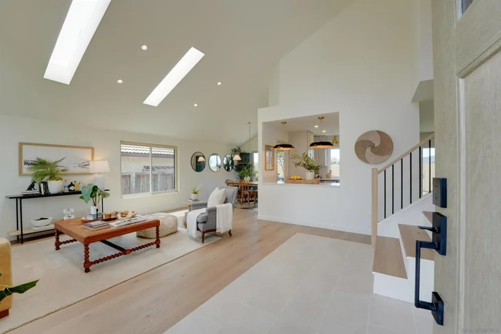 16022 Sun Summit Point San Diego, CA 92127