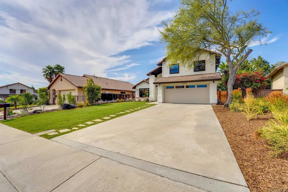 16022 Sun Summit Point San Diego, CA 92127