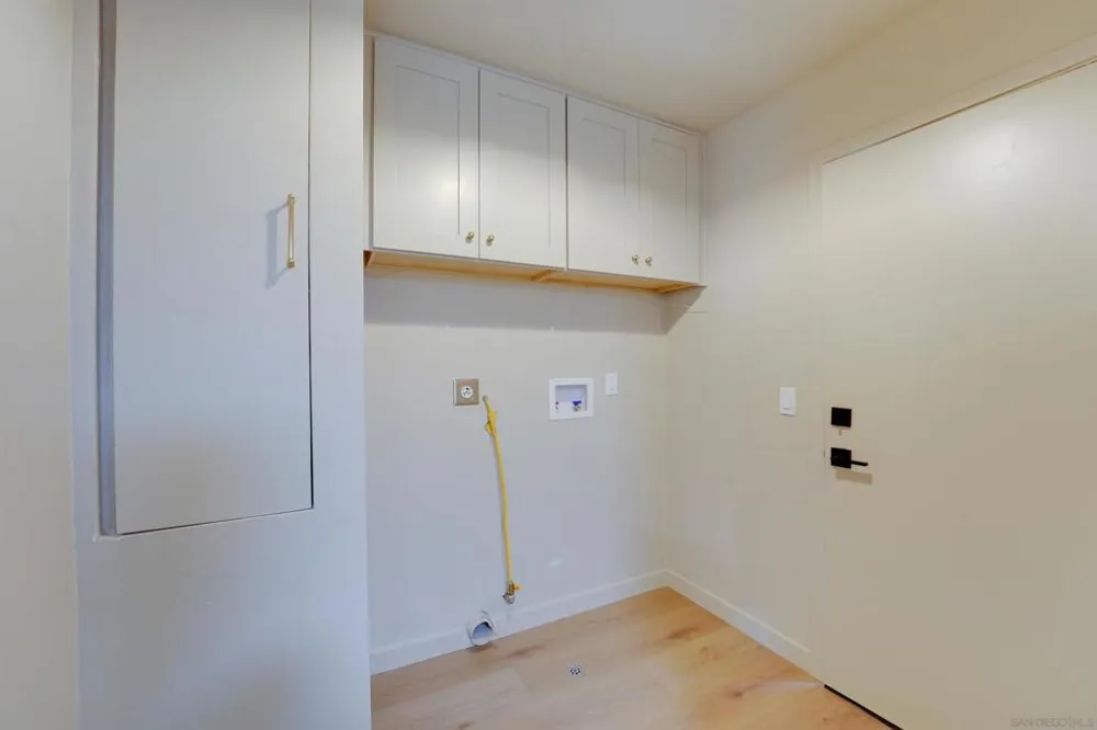 16022 Sun Summit Point San Diego, CA 92127