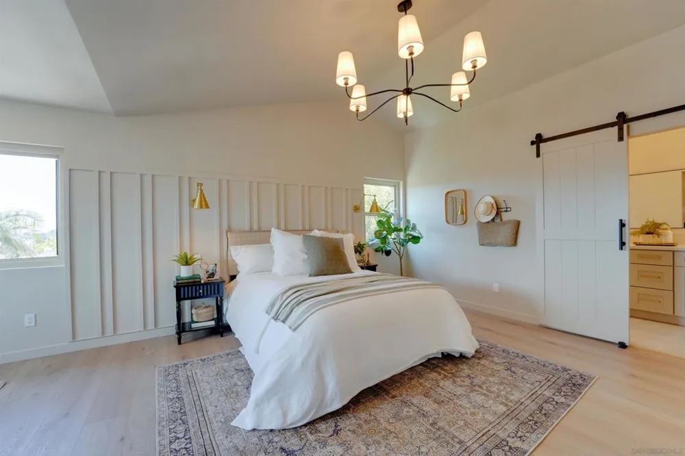 16022 Sun Summit Point San Diego, CA 92127