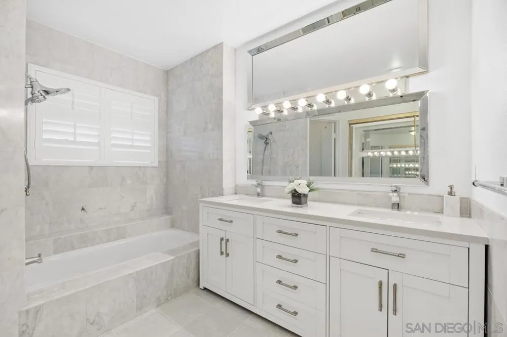 3680 Caminito Cielo Del Mar San Diego, CA 92130