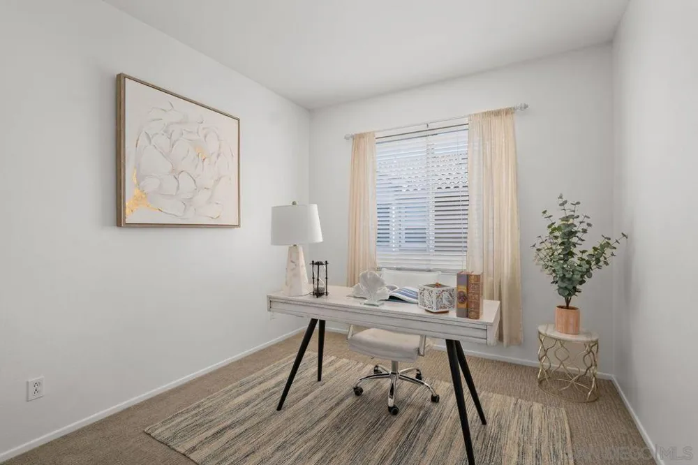 4118 Via Candidiz #115 San Diego, CA 92130