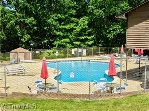 2424 Cottage Place Greensboro, NC 27455