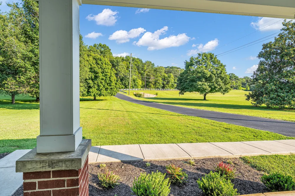 4306 Long Hollow Pike Goodlettsville, TN 37072