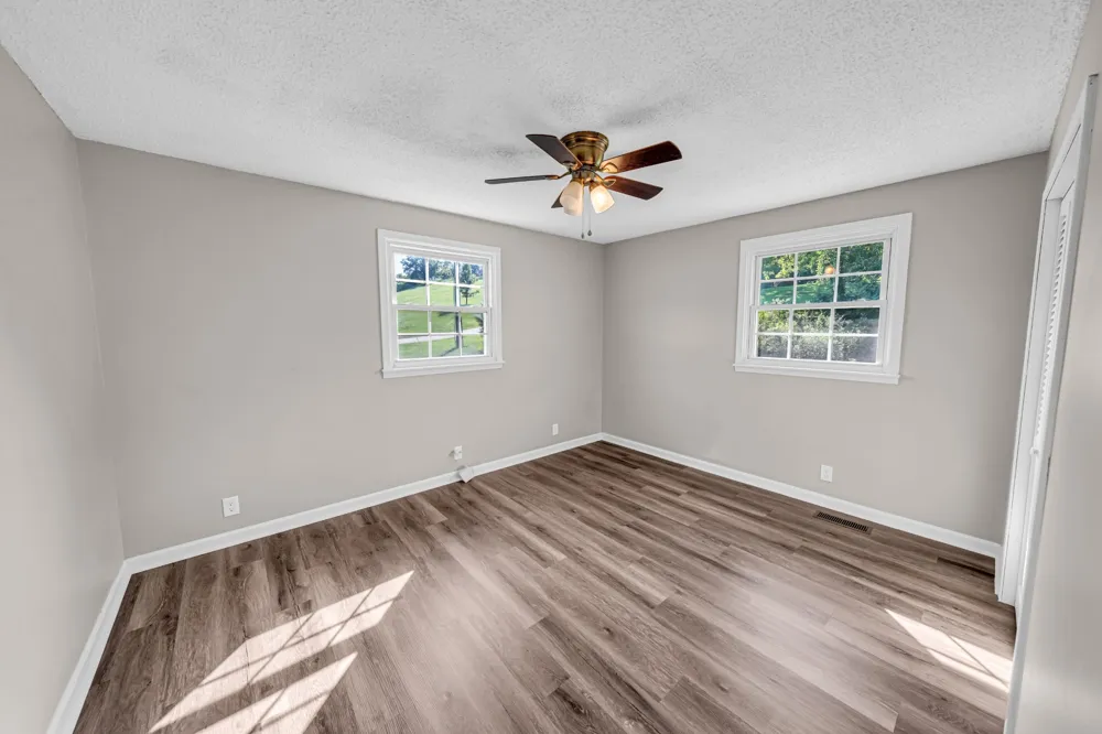 4304 Long Hollow Pike Goodlettsville, TN 37072