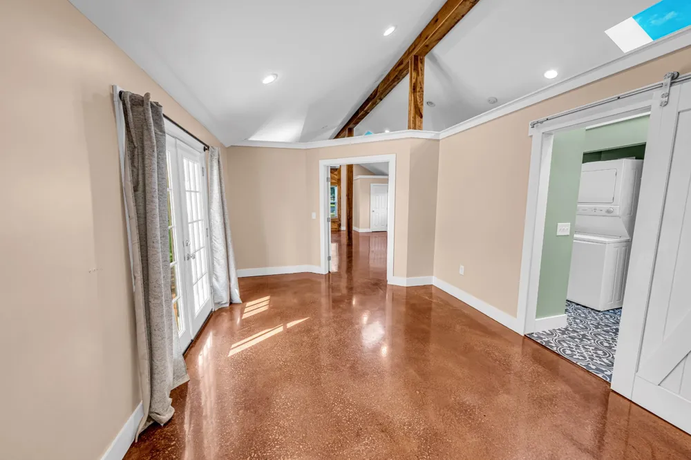 4304 Long Hollow Pike Goodlettsville, TN 37072