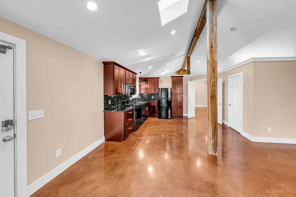 4304 Long Hollow Pike Goodlettsville, TN 37072
