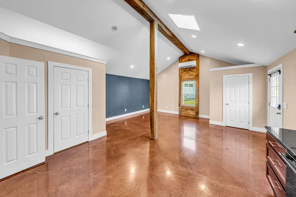 4304 Long Hollow Pike Goodlettsville, TN 37072