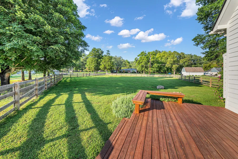4304 Long Hollow Pike Goodlettsville, TN 37072