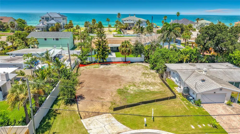 920 PALM DRIVE Belleair Beach, FL 33786