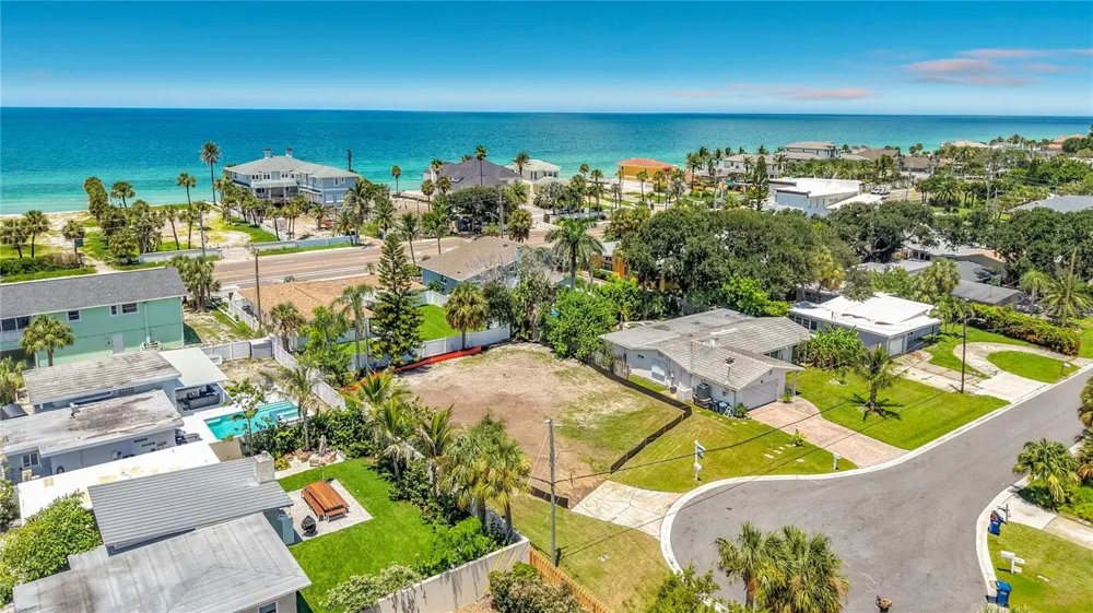 920 PALM DRIVE Belleair Beach, FL 33786