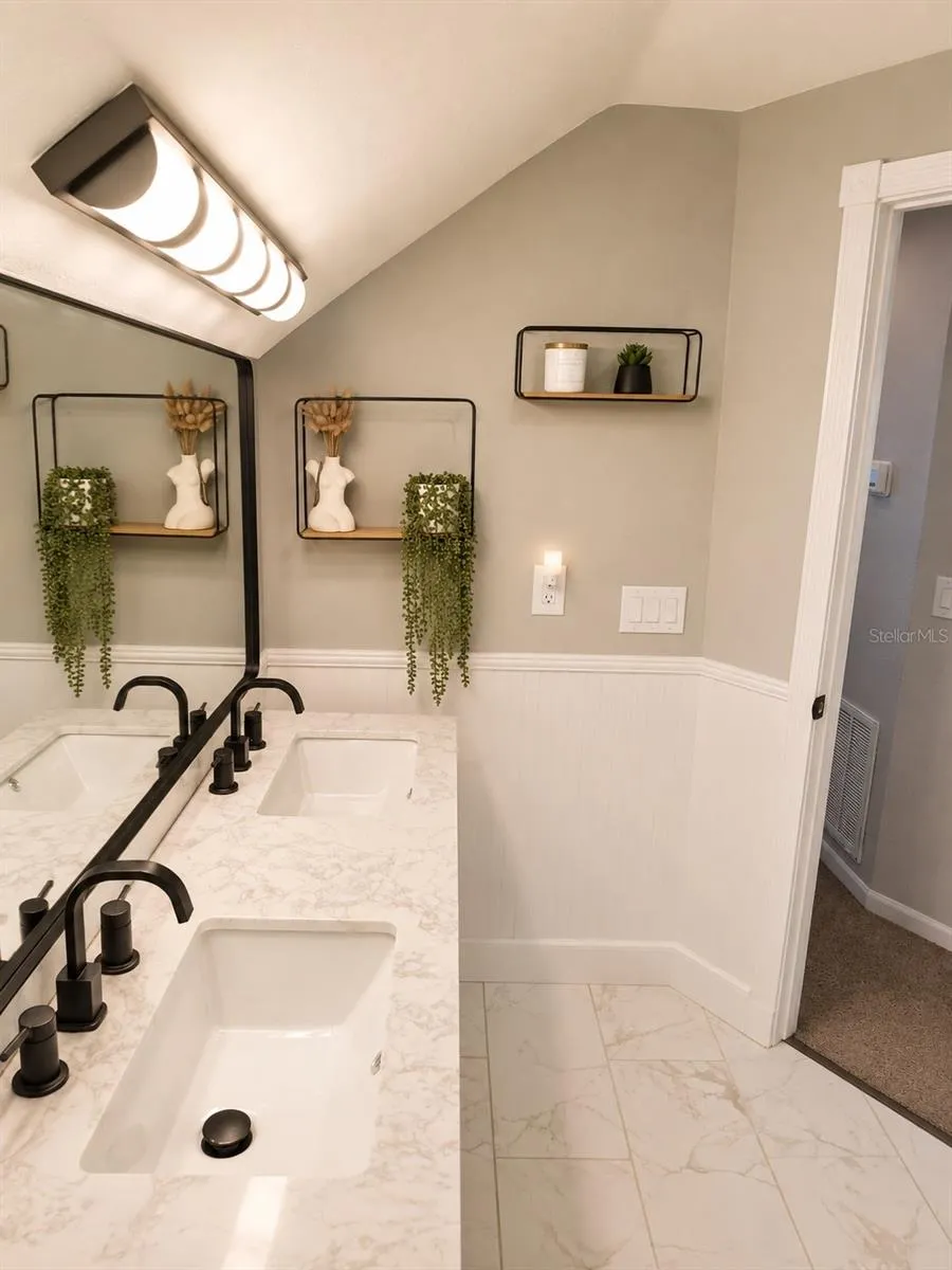 1504 BIG BASS DRIVE Tarpon Springs, FL 34689