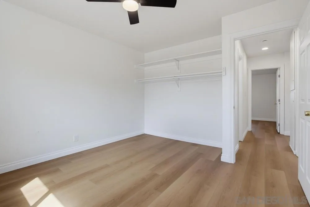 1439 MISSION Escondido, CA 92027