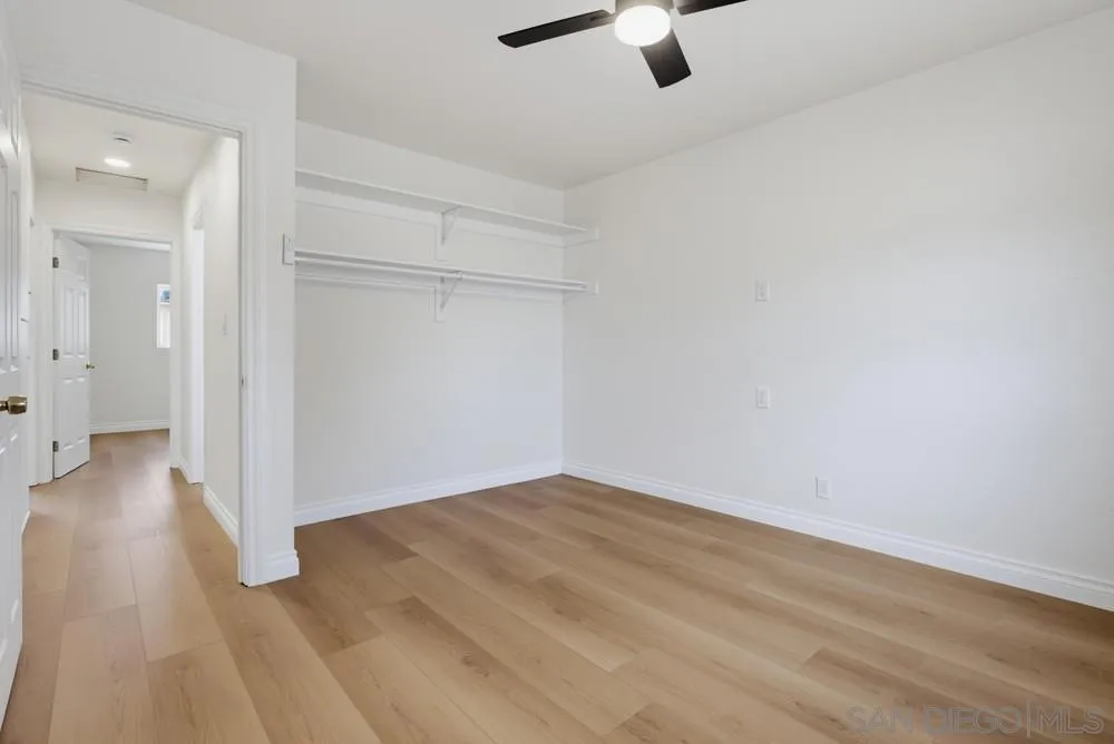 1439 MISSION Escondido, CA 92027