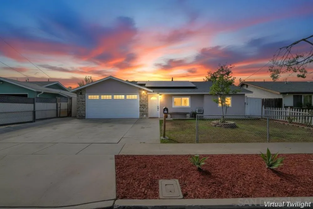 1439 MISSION Escondido, CA 92027