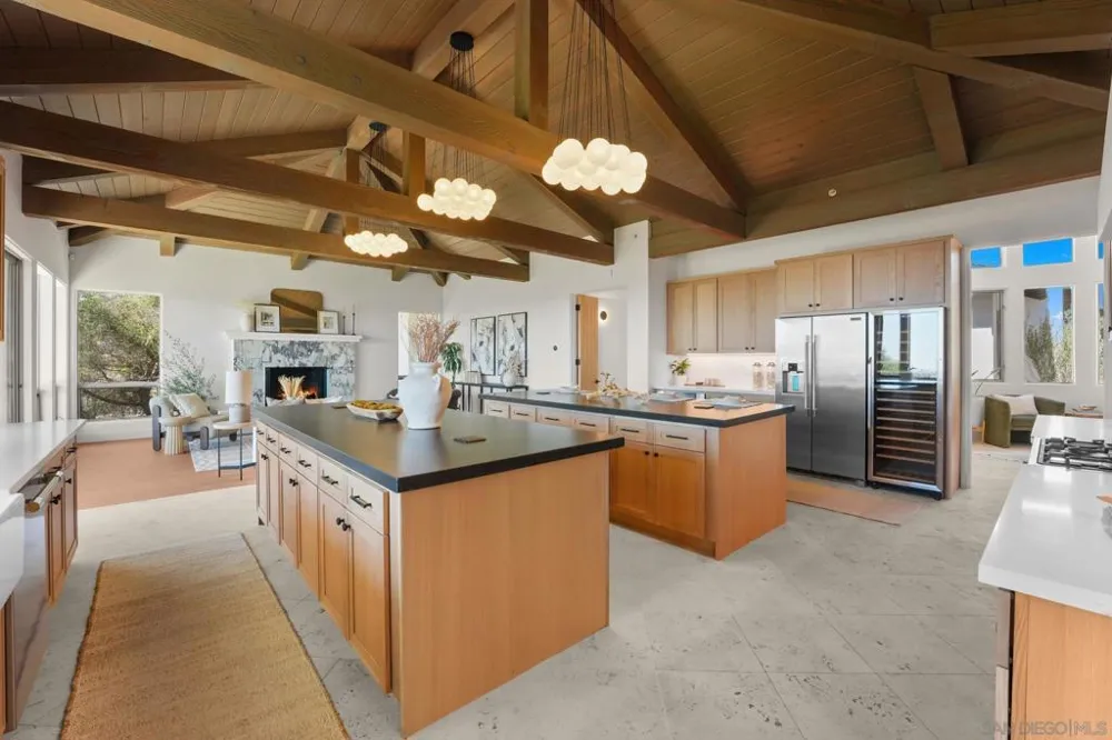 15711 Salida Del Sol Ramona, CA 92065