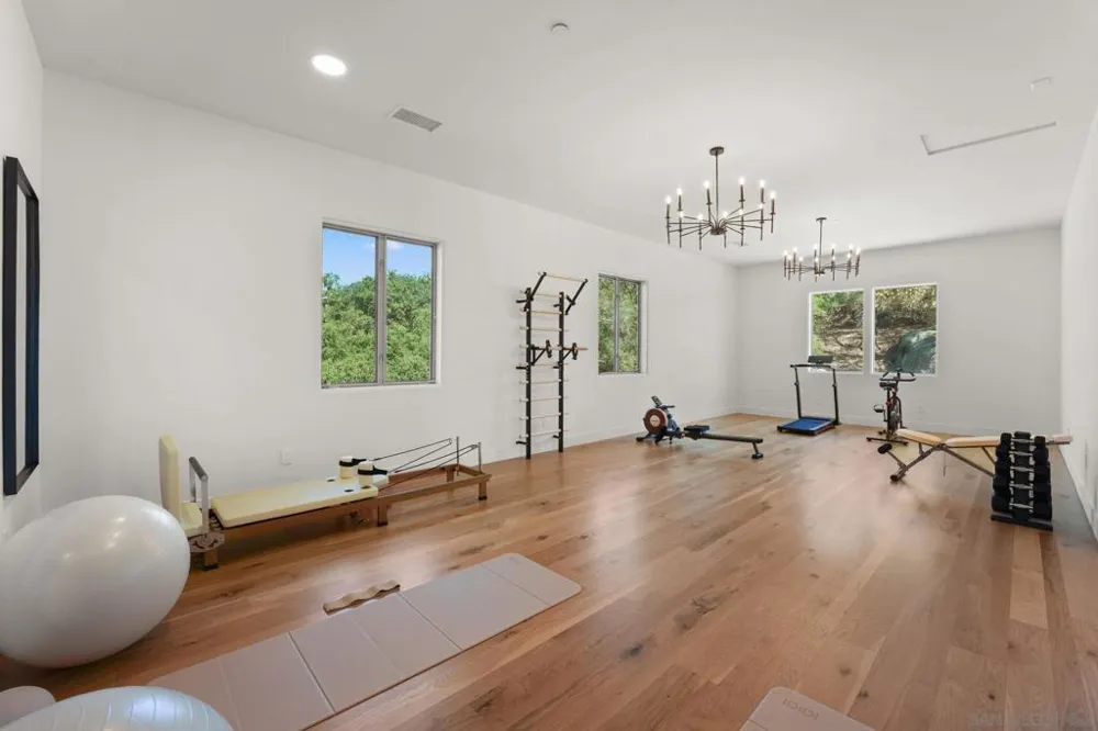 15711 Salida Del Sol Ramona, CA 92065