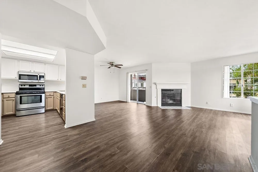 514 S Myers #F Oceanside, CA 92054
