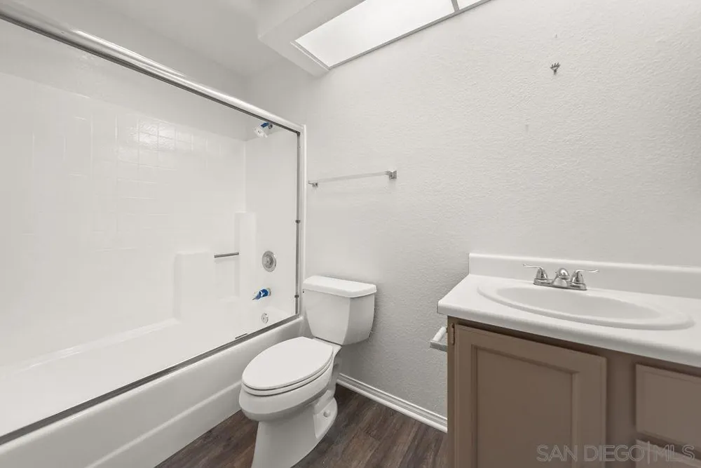 514 S Myers #F Oceanside, CA 92054