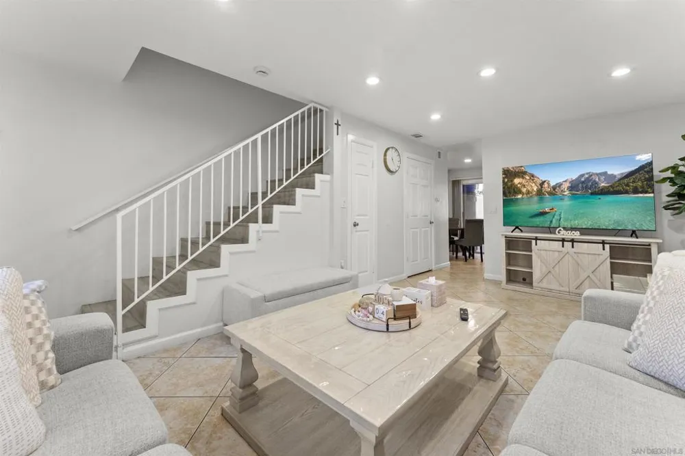 317 S Mollison #3 El Cajon, CA 92020