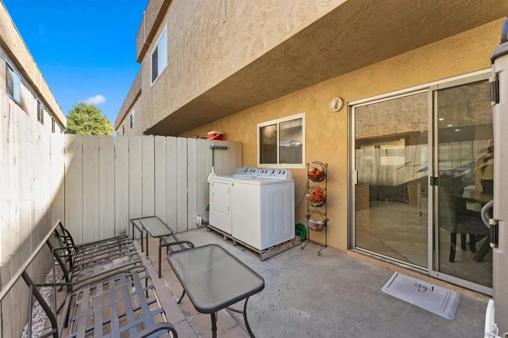 317 S Mollison #3 El Cajon, CA 92020