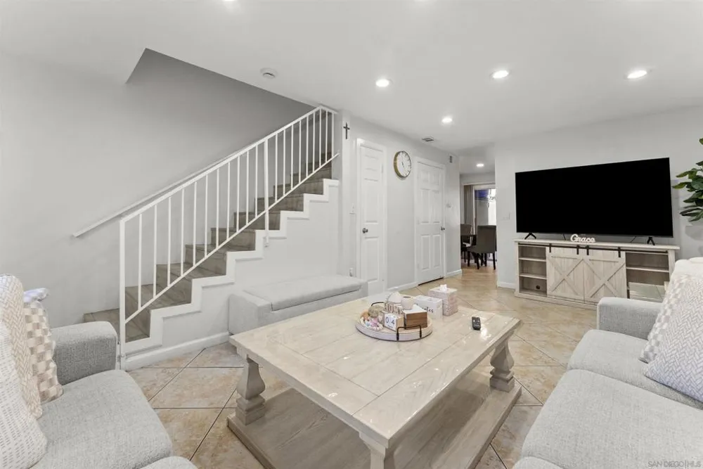 317 S Mollison #3 El Cajon, CA 92020