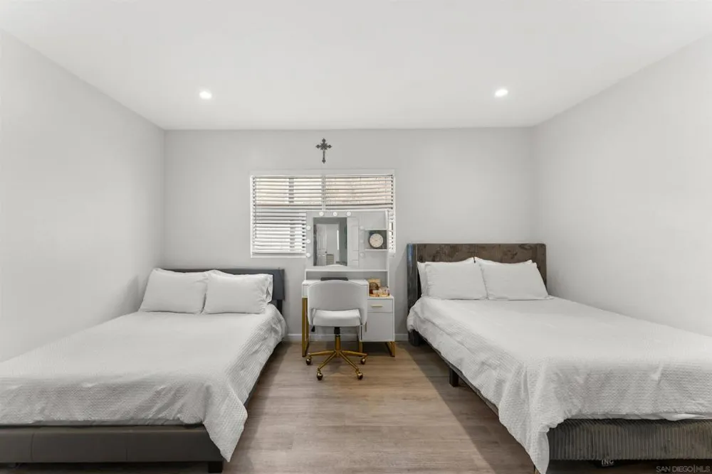 317 S Mollison #3 El Cajon, CA 92020