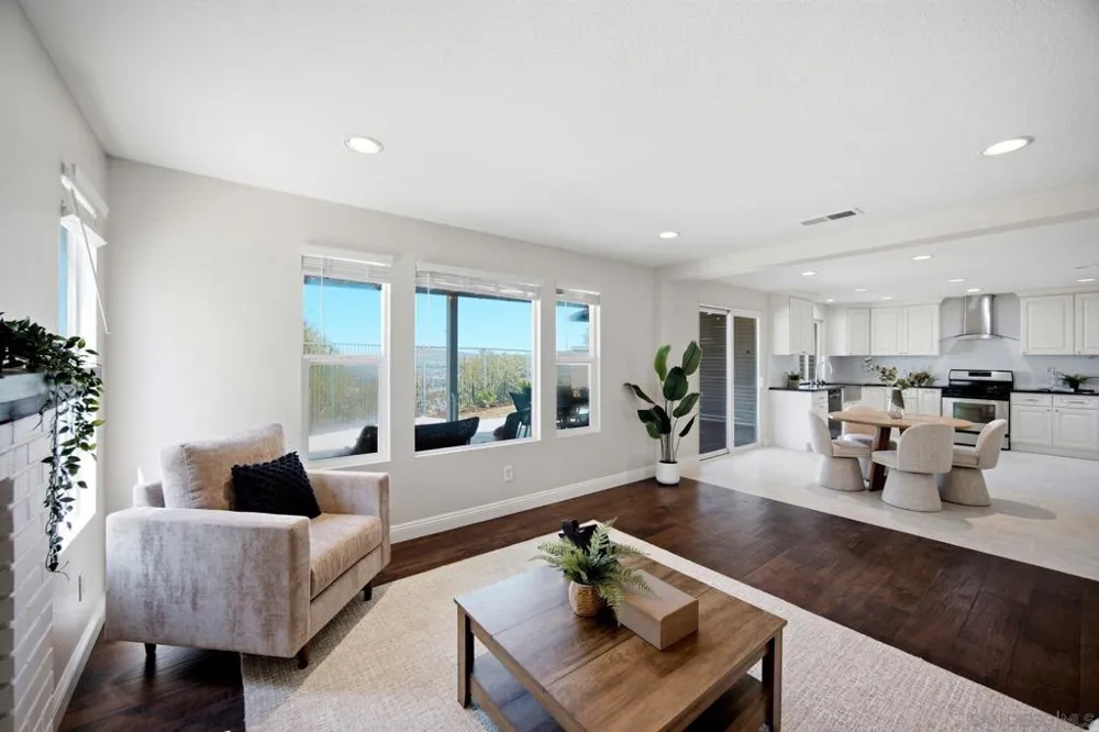 150 Ridge View Way Oceanside, CA 92057
