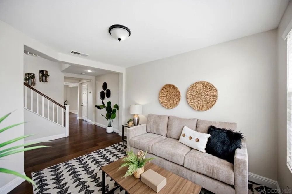 150 Ridge View Way Oceanside, CA 92057