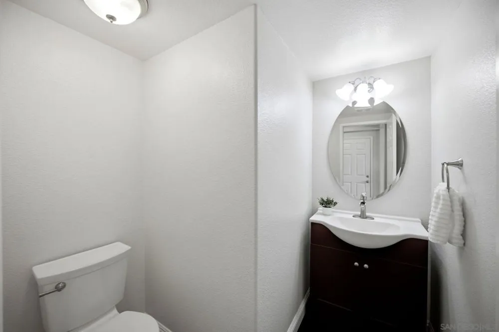 150 Ridge View Way Oceanside, CA 92057