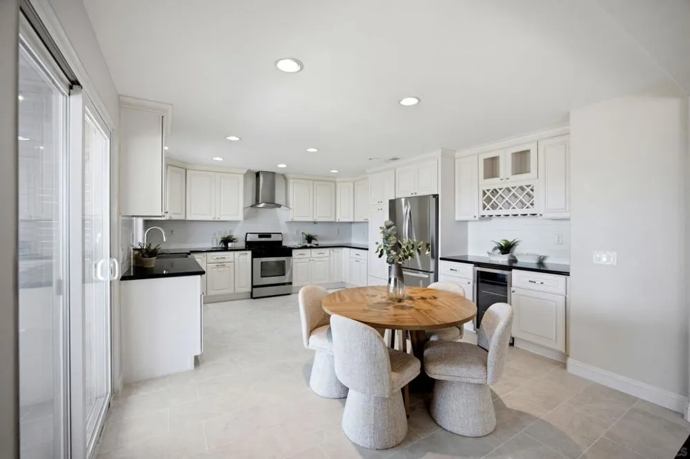 150 Ridge View Way Oceanside, CA 92057