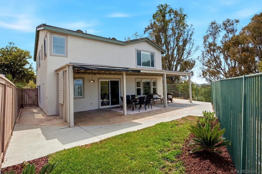 150 Ridge View Way Oceanside, CA 92057
