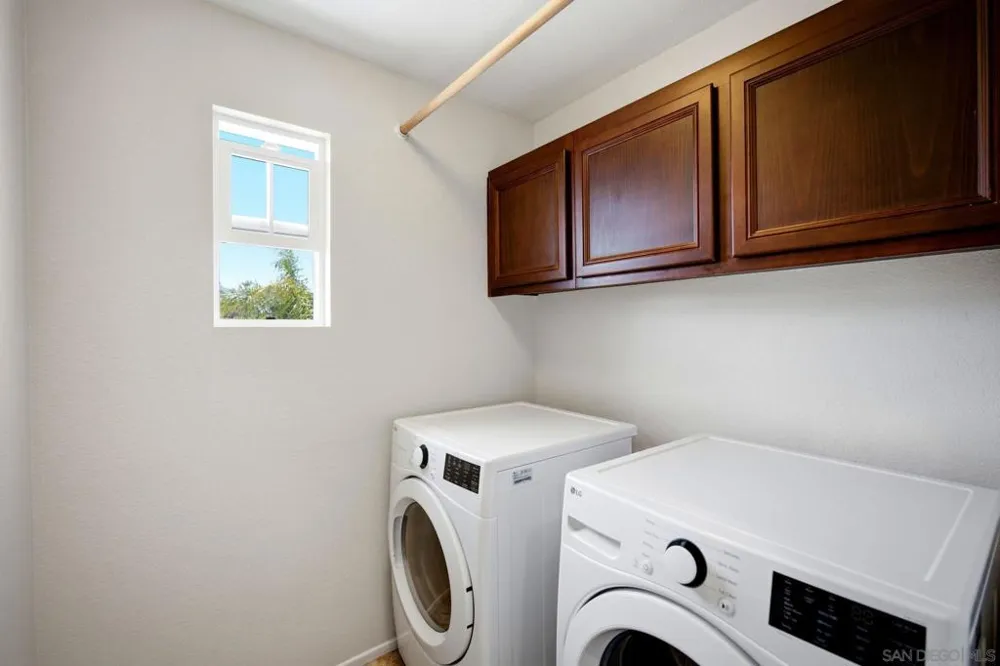 150 Ridge View Way Oceanside, CA 92057