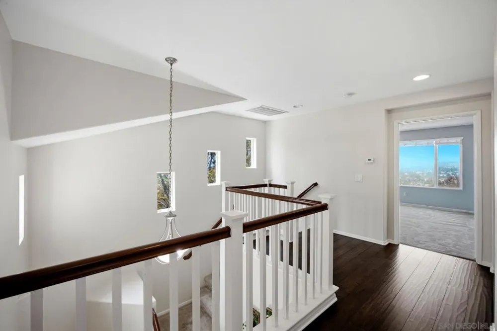 150 Ridge View Way Oceanside, CA 92057