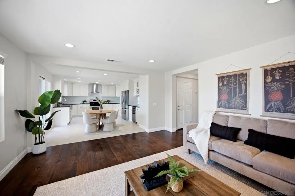 150 Ridge View Way Oceanside, CA 92057