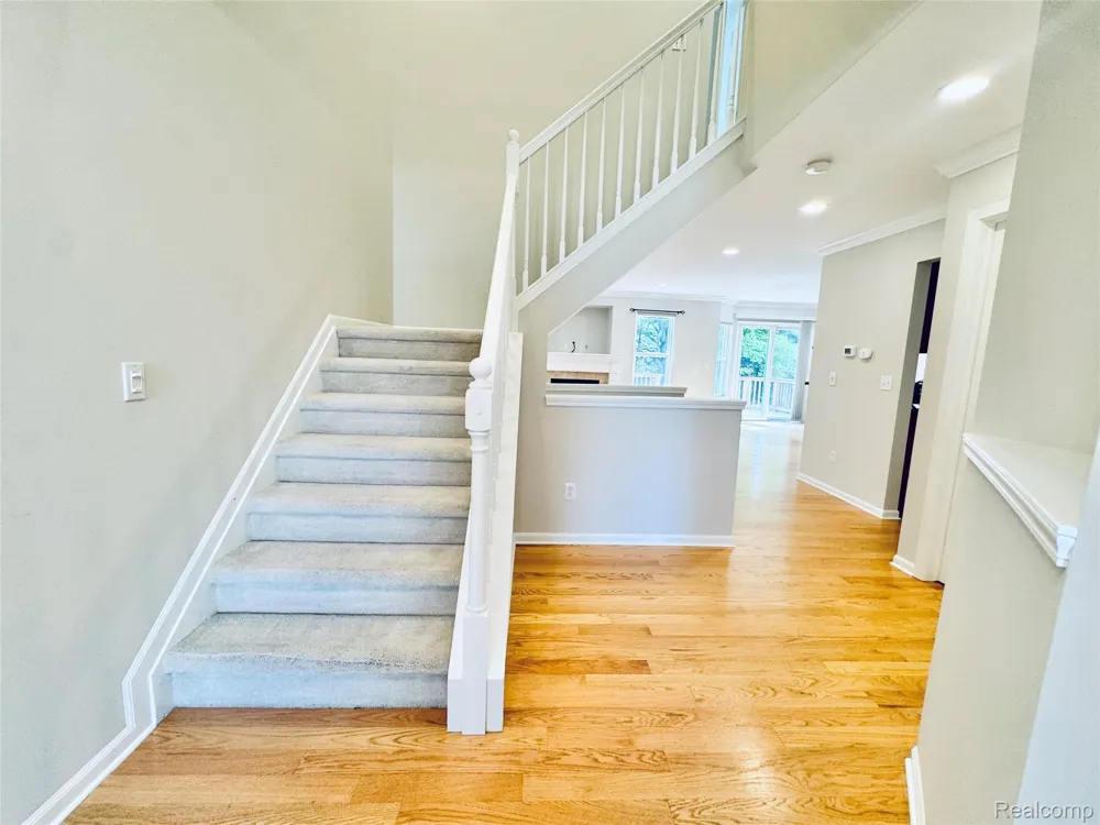 8055 SPRINGDALE DRIVE White Lake Charter Township, MI 48386